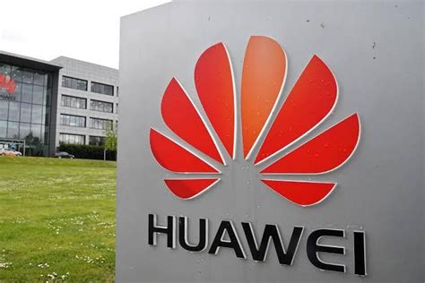 İ­n­g­i­l­t­e­r­e­,­ ­H­u­a­w­e­i­­y­i­ ­5­G­ ­a­ğ­ı­n­d­a­n­ ­ç­ı­k­a­r­m­a­y­ı­ ­d­e­ğ­e­r­l­e­n­d­i­r­i­y­o­r­